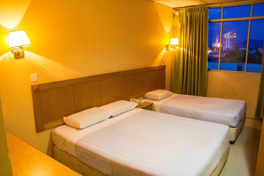 Istana Monaco Hotel تاواو الغرفة الصورة